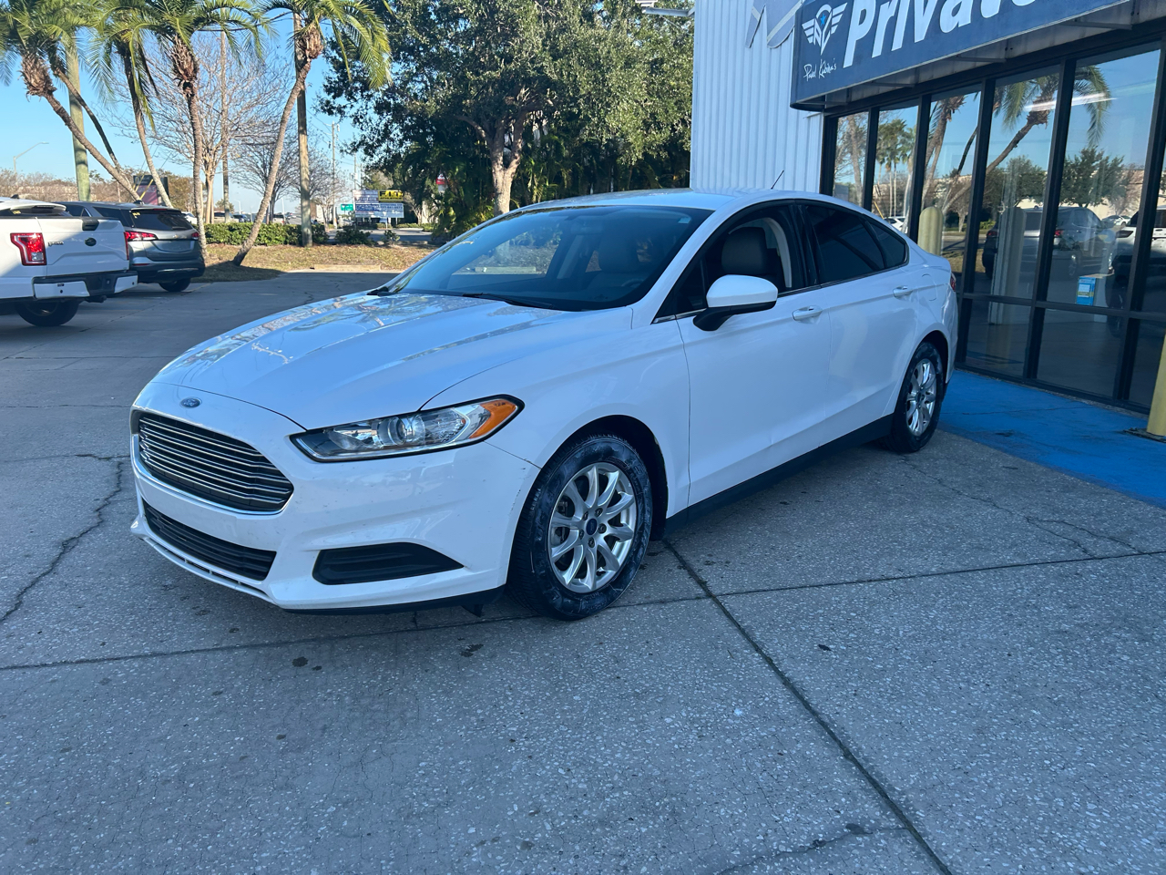Ford Fusion 4dr Sdn I4 S 2016