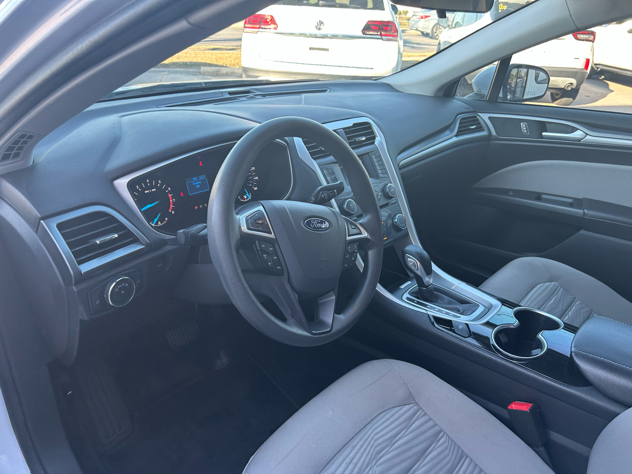 Ford Fusion 4dr Sdn I4 S 2016