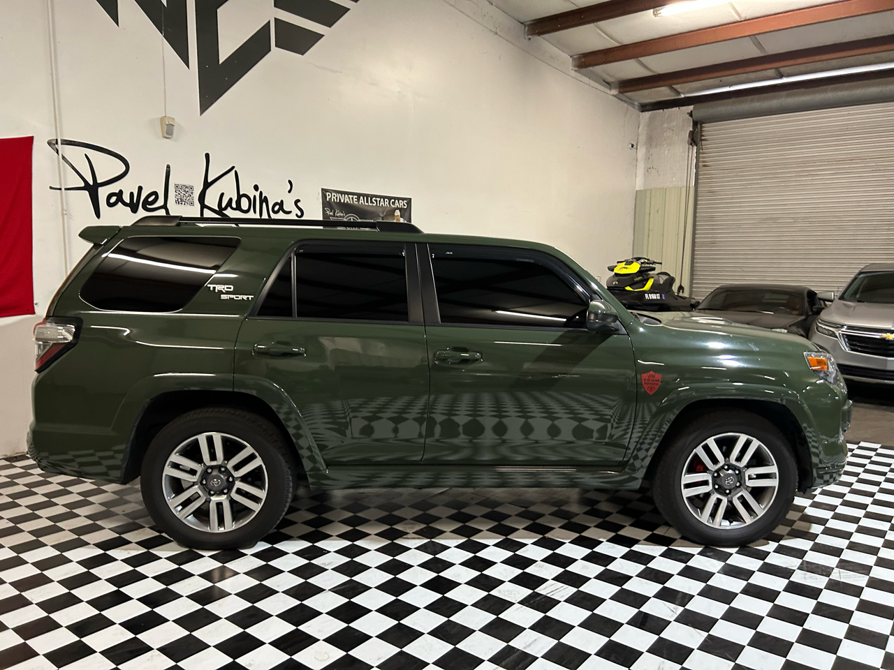 Toyota 4Runner TRD Sport 2WD (Natl) 2022