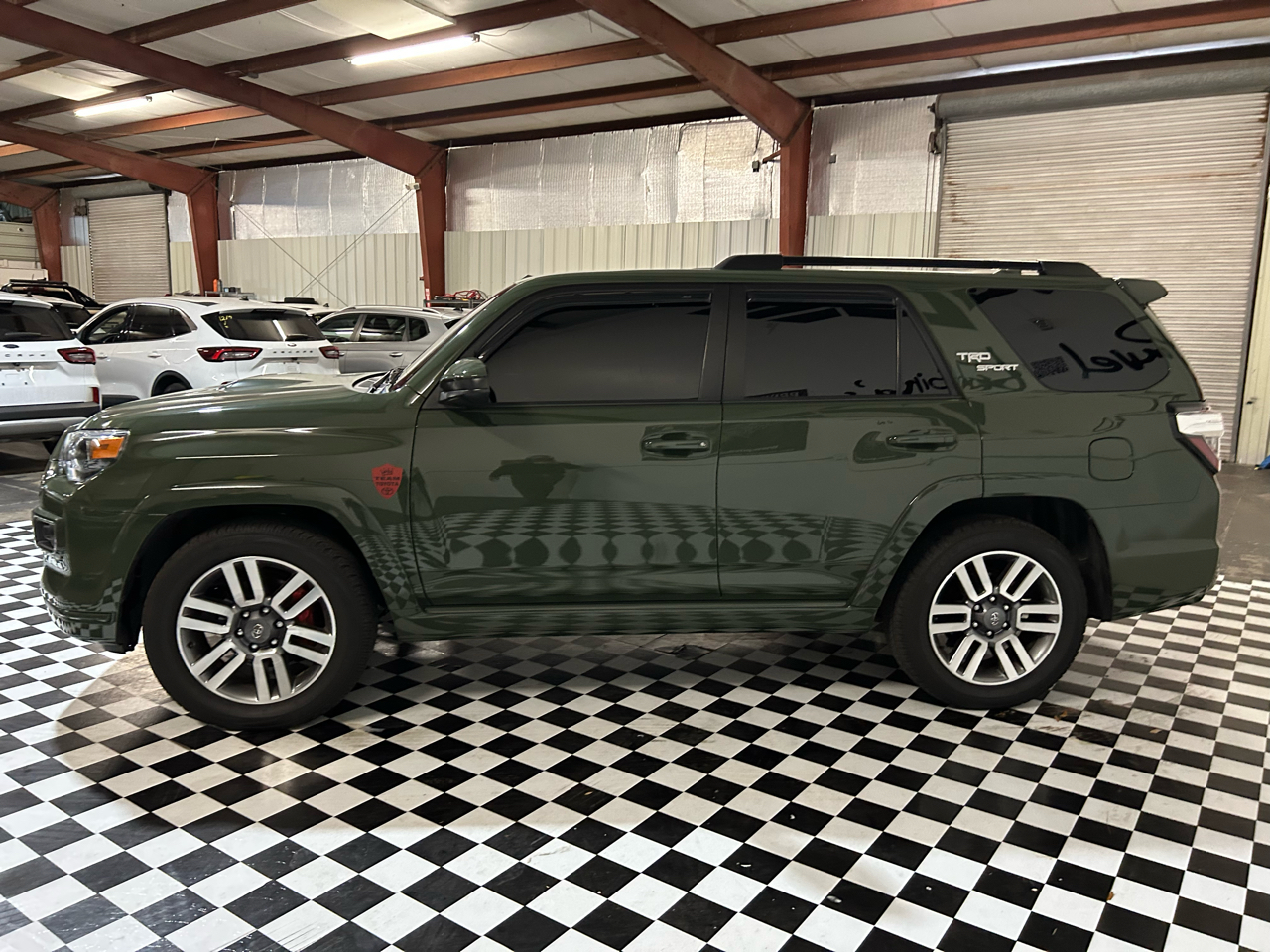 Toyota 4Runner TRD Sport 2WD (Natl) 2022