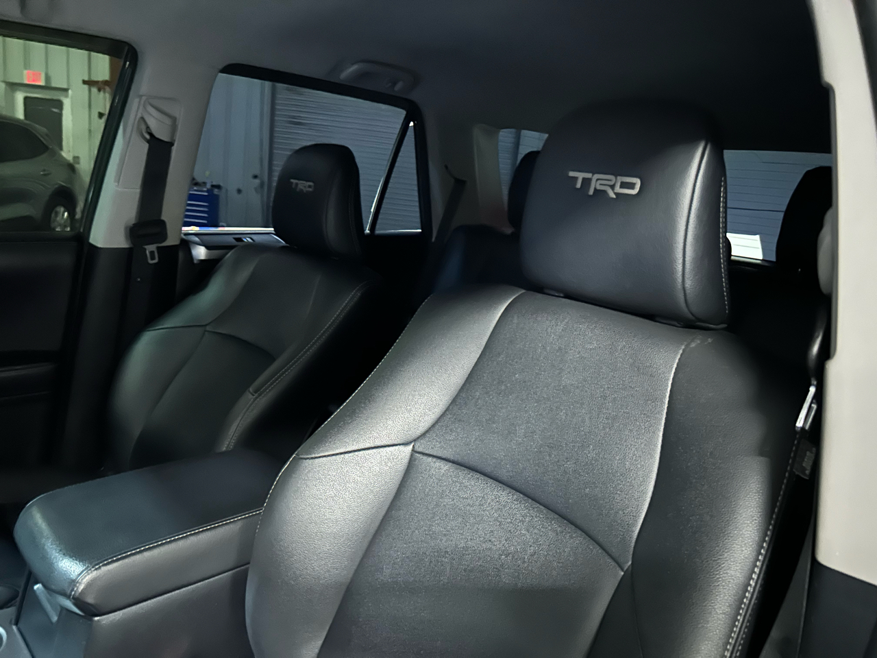 Toyota 4Runner TRD Sport 2WD (Natl) 2022