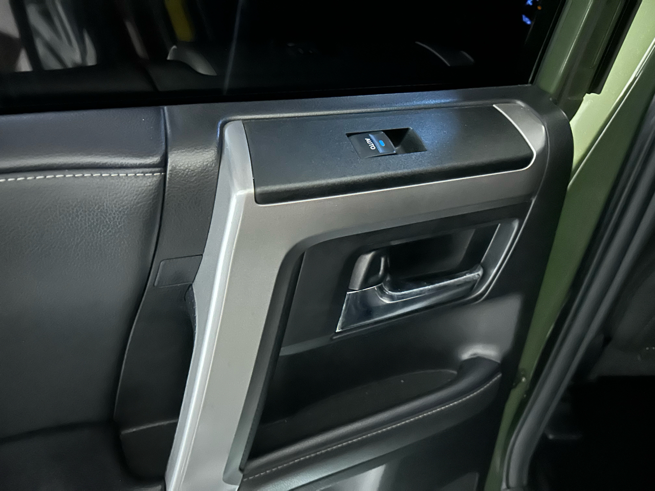 Toyota 4Runner TRD Sport 2WD (Natl) 2022