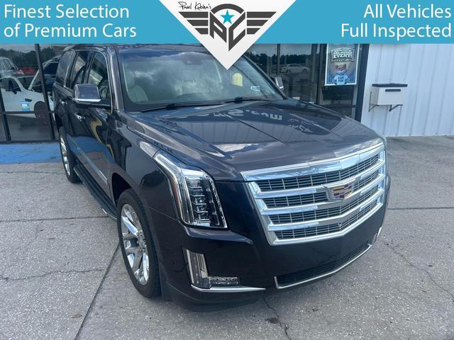 Gray 2018 Cadillac Escalade Luxury RWD SUV / Crossover Rear-Wheel Drive Automatic