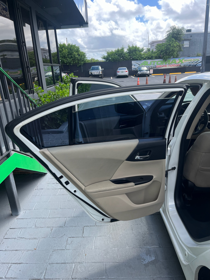 Honda Accord Sedan LX CVT 2017