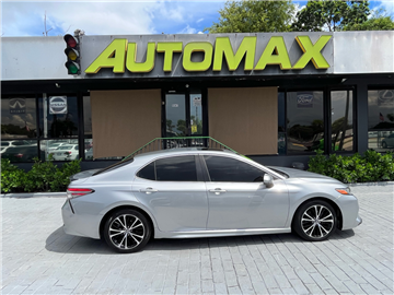 2018 Toyota Camry LE Auto (Natl)