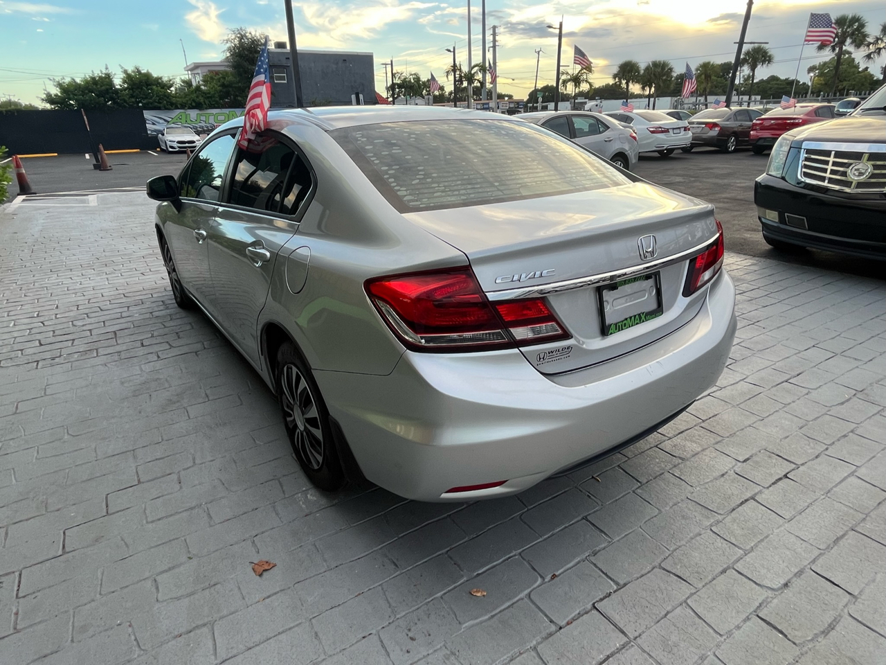 Honda Civic Sdn 4dr Auto LX 2013