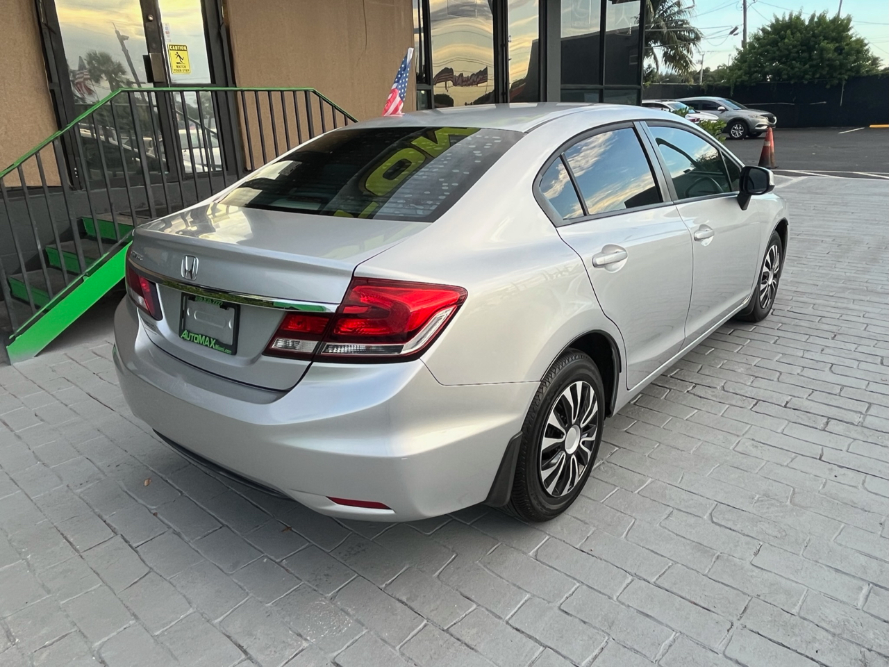 Honda Civic Sdn 4dr Auto LX 2013