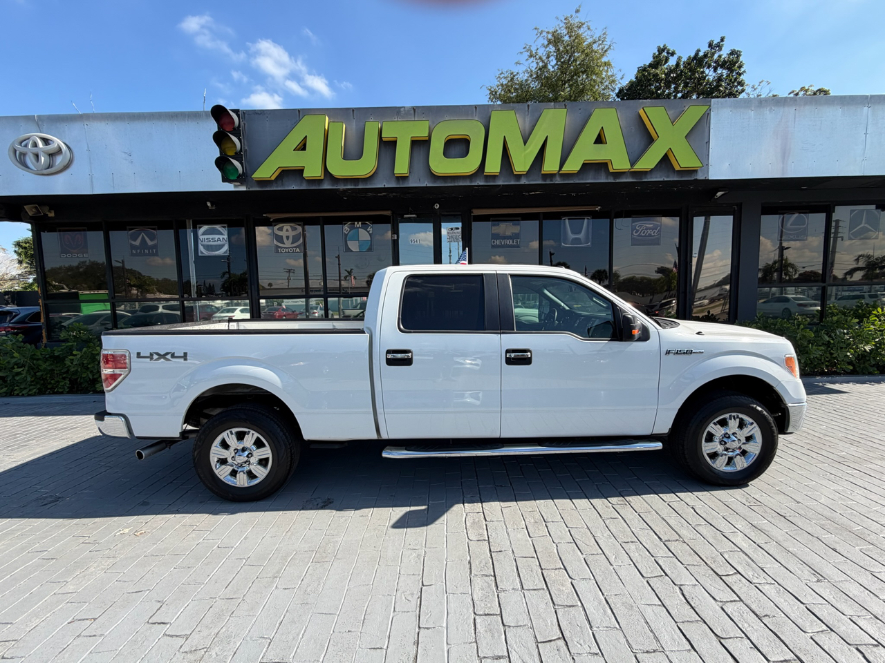 2012 Ford F-150 4WD SuperCrew 145" XL