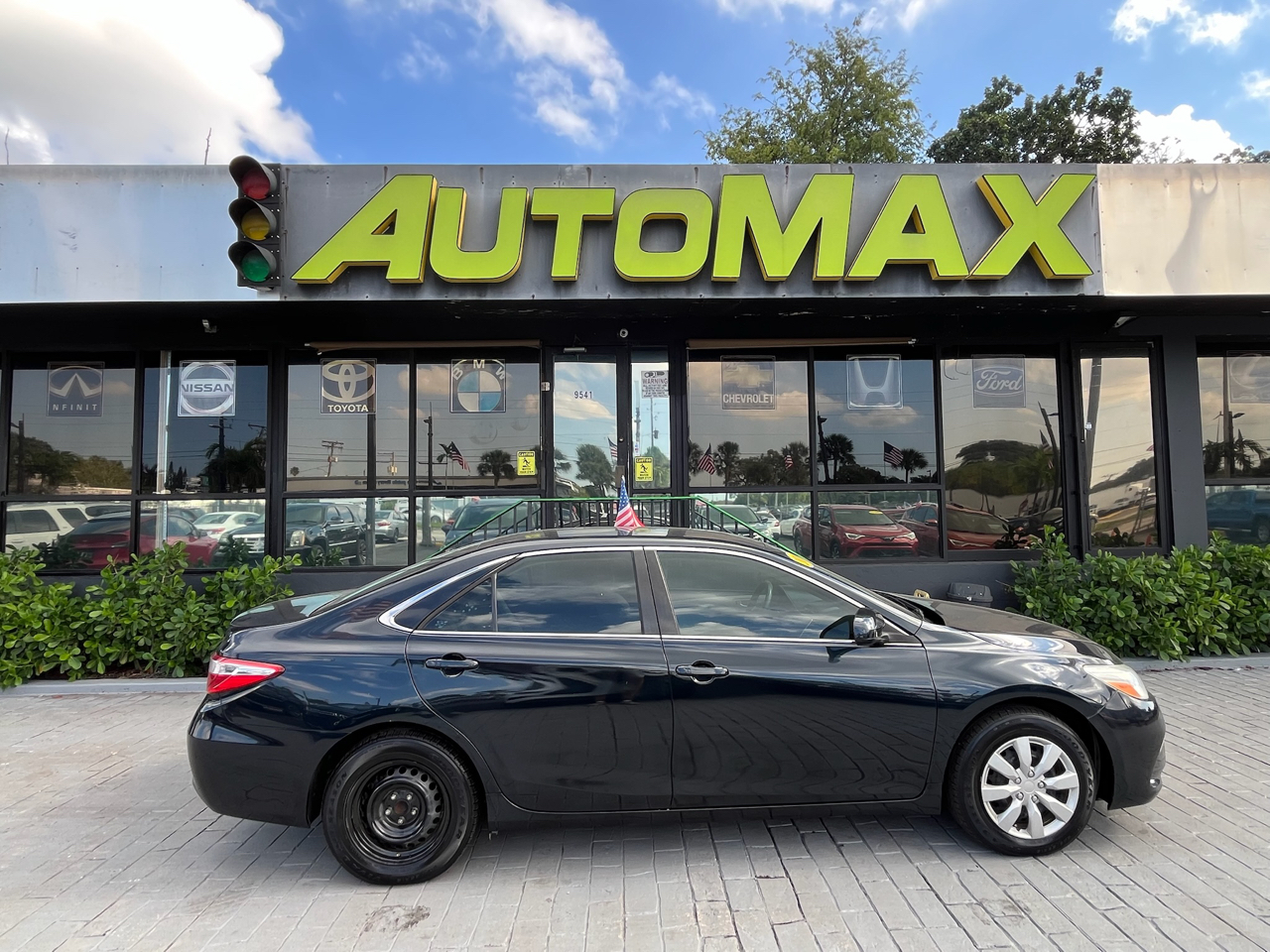 2016 Toyota Camry 4dr Sdn I4 Auto XLE (Natl)