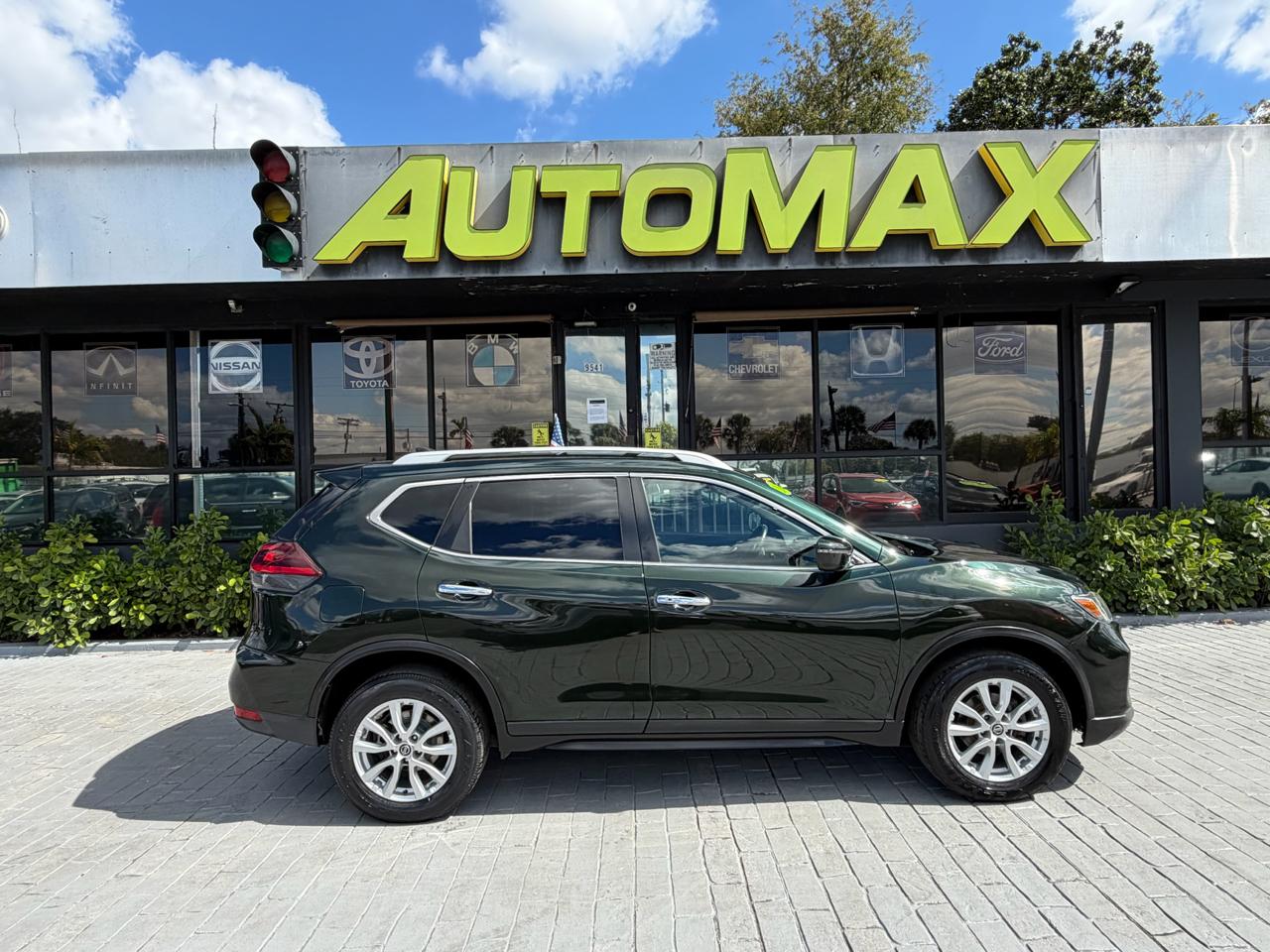 2020 Nissan Rogue AWD SV