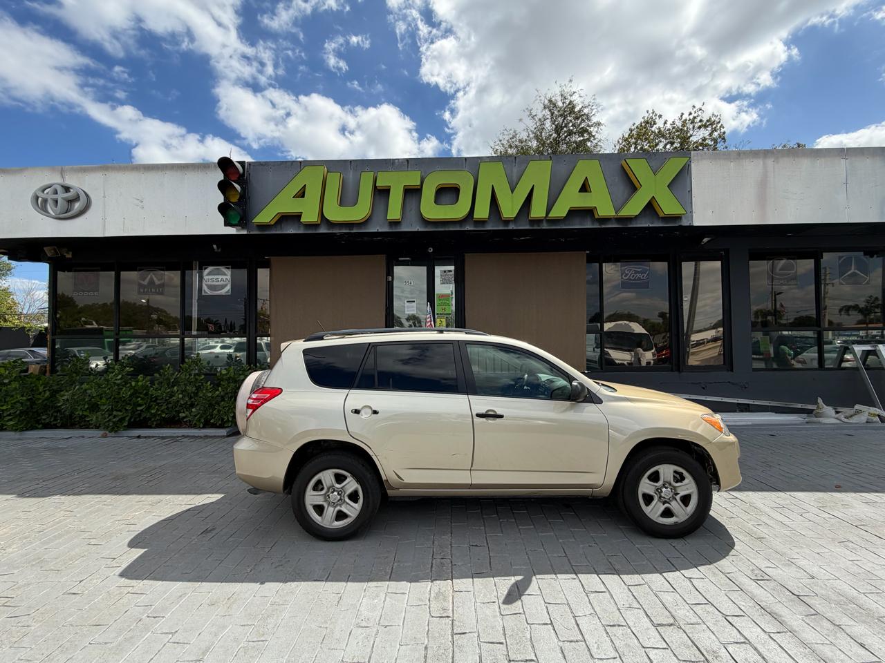 2010 Toyota RAV4 FWD 4dr 4-cyl 4-Spd AT (Natl)