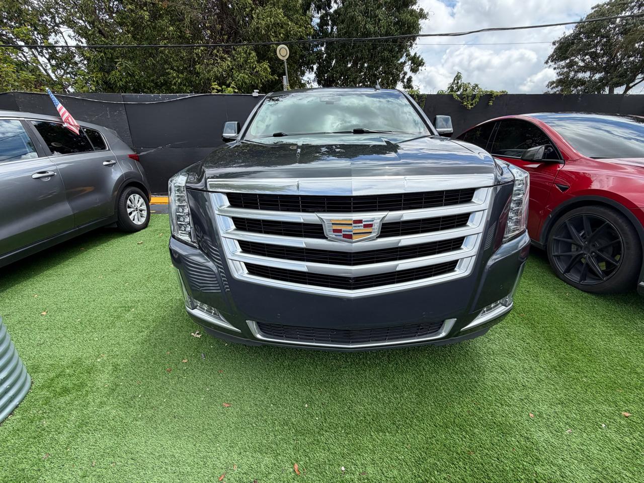2019 Cadillac Escalade ESV 2WD 4dr Luxury