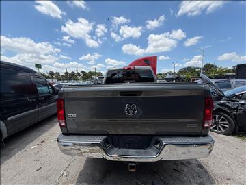 2013 RAM 1500 2WD Quad Cab 140.5" SLT