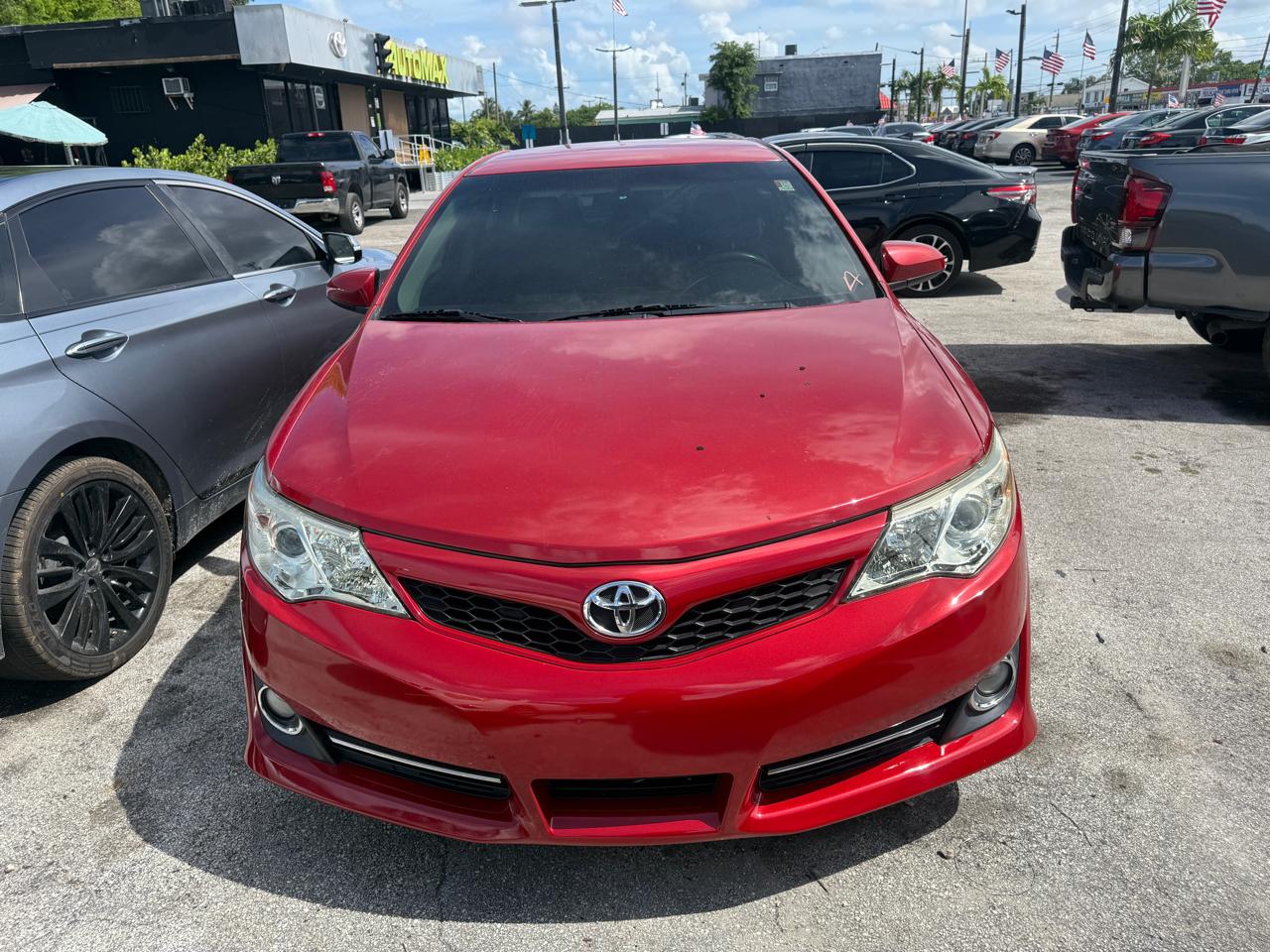 2012 Toyota Camry 4dr Sdn I4 Auto L (Natl)