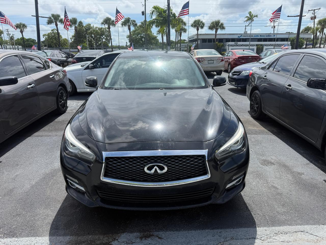 2015 Infiniti Q50 4dr Sdn Premium RWD