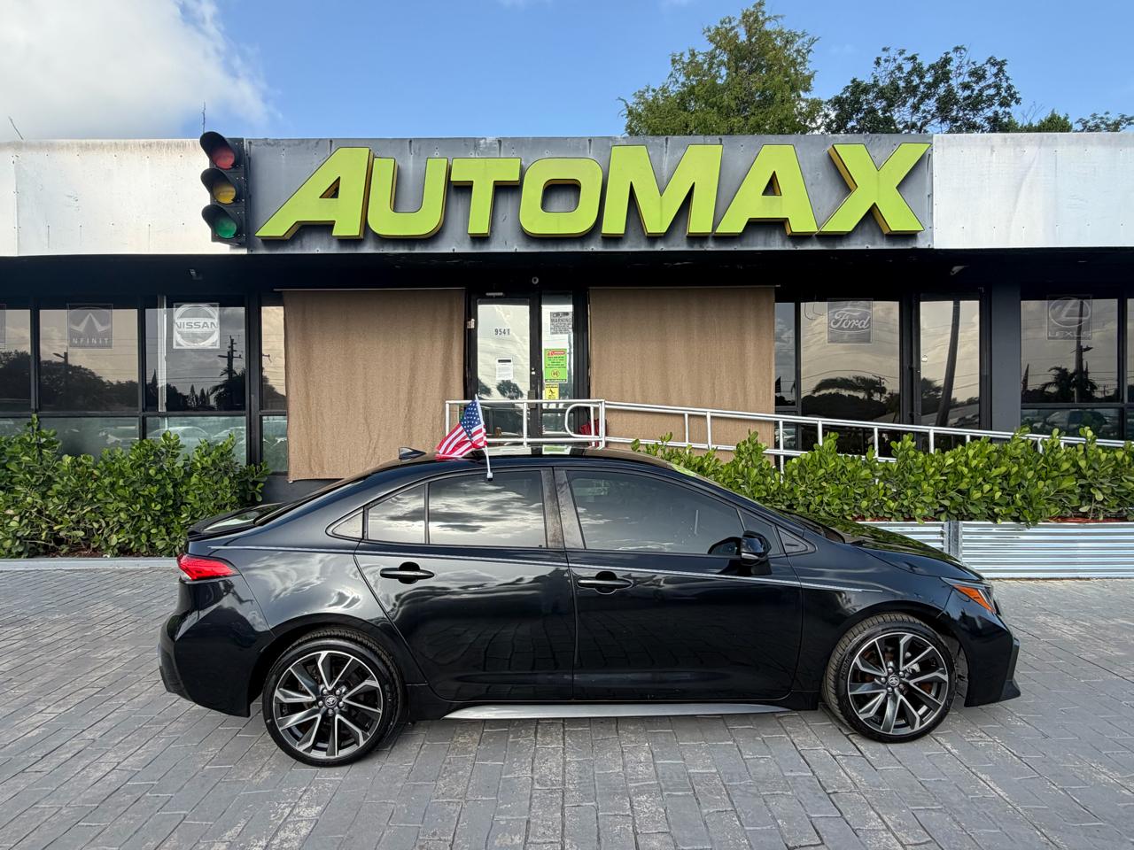 2021 Toyota Corolla Nightshade CVT (Natl)