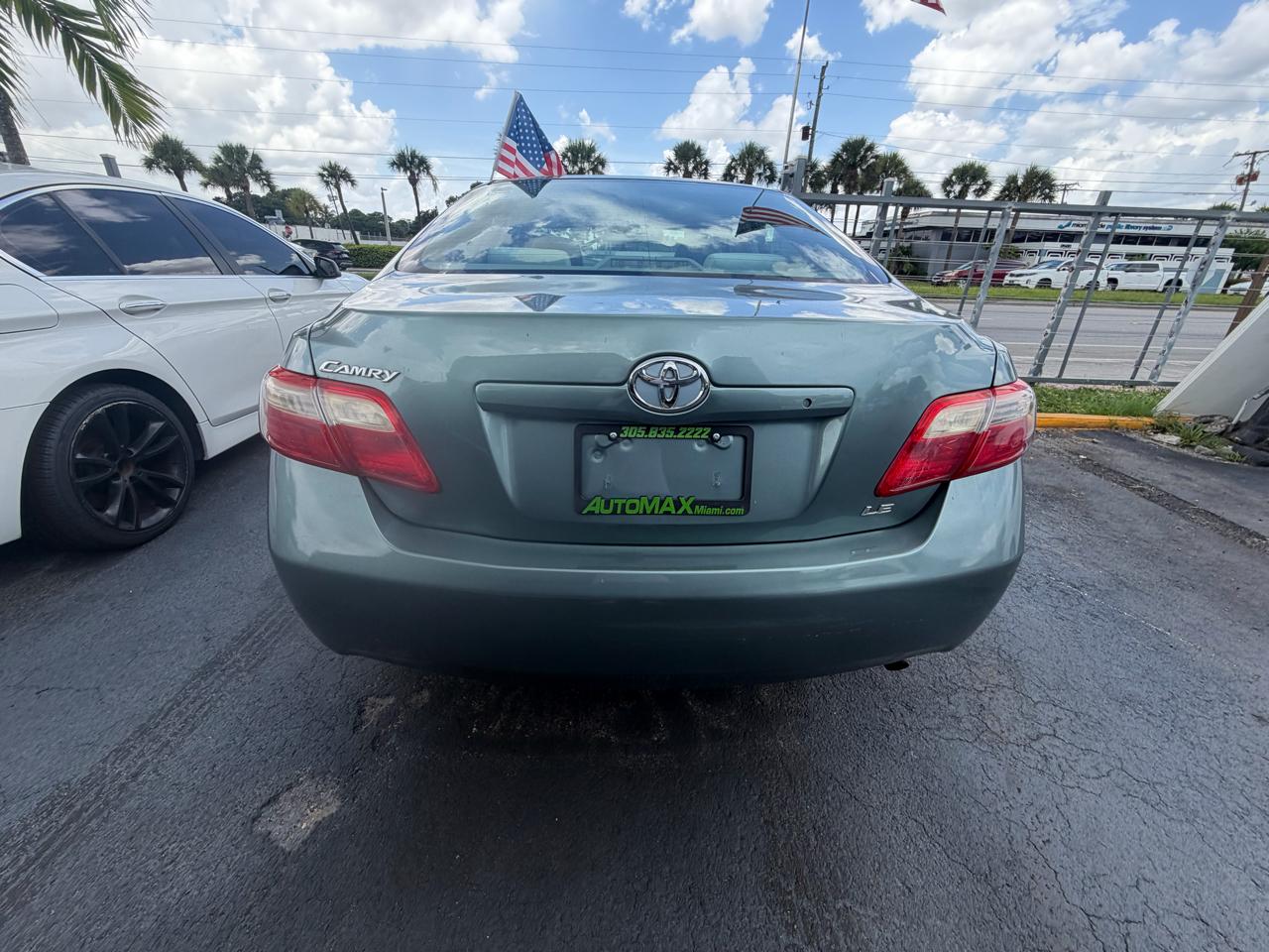 2009 Toyota Camry 4dr Sdn I4 Man (Natl)