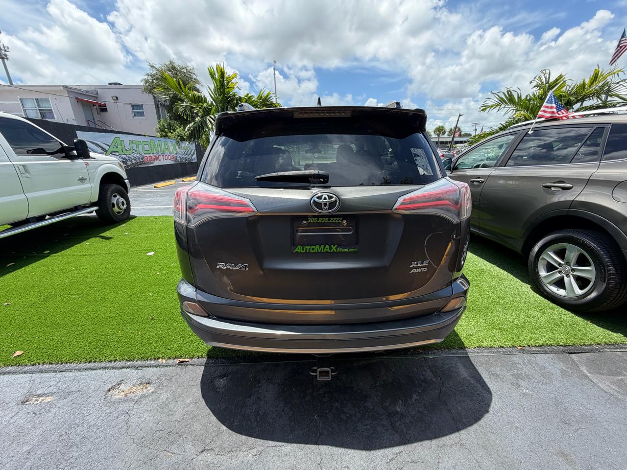 2017 Toyota RAV4 XLE AWD (Natl)