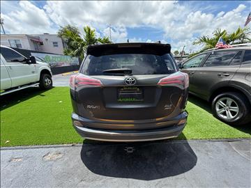 2017 Toyota RAV4 XLE AWD (Natl)