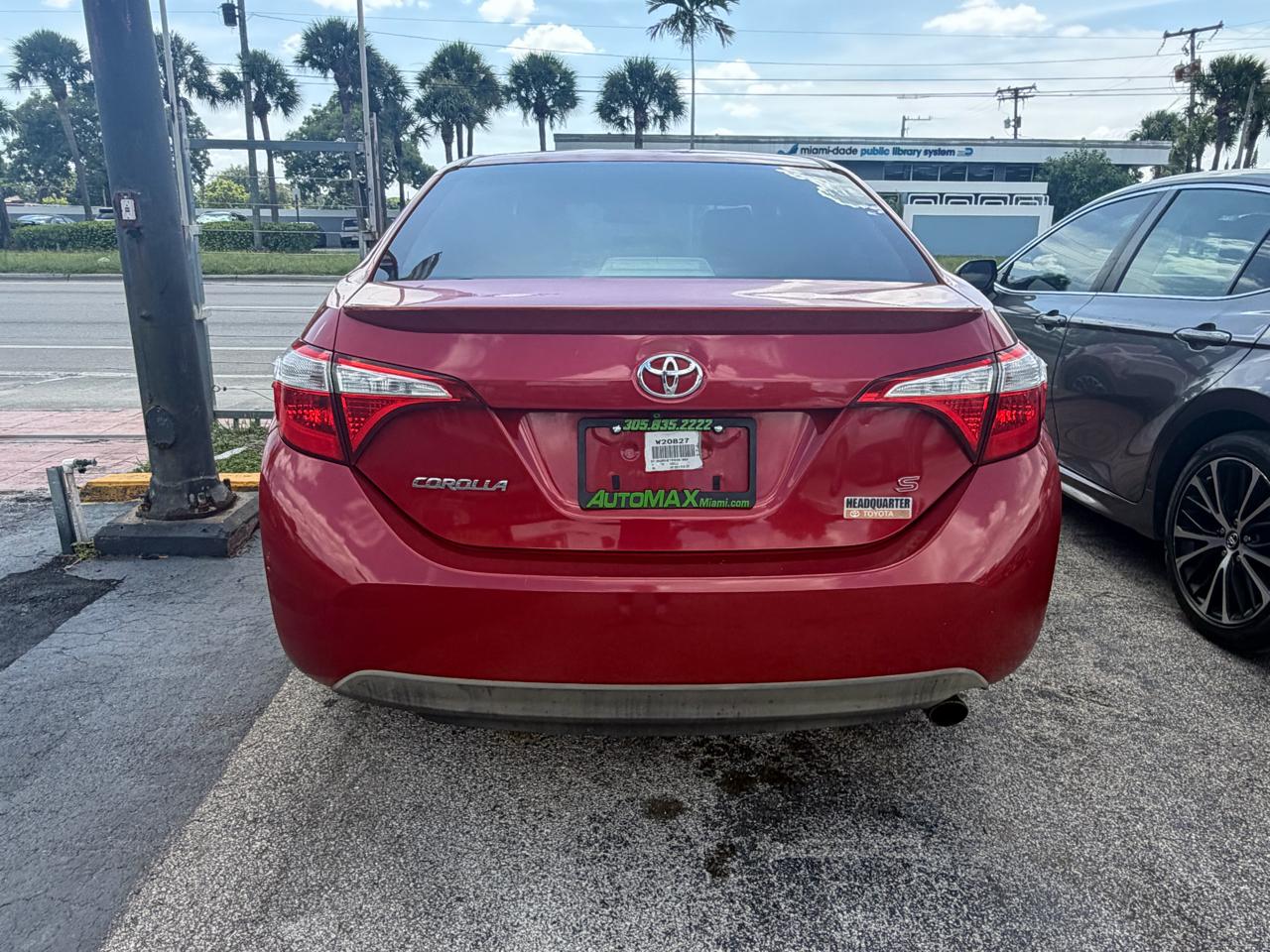 2014 Toyota Corolla 4dr Sdn CVT LE Premium (Natl)