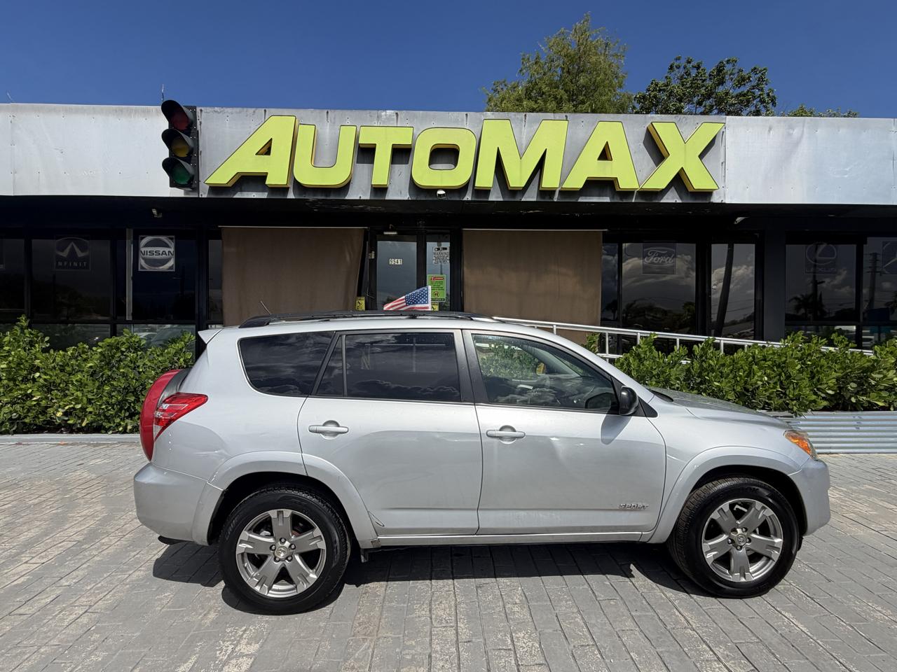 2010 Toyota RAV4 4WD 4dr 4-cyl 4-Spd AT Sport (Natl)