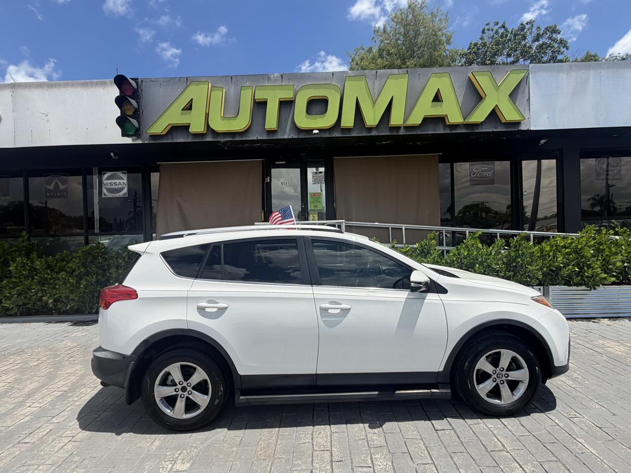 2015 Toyota RAV4 FWD 4dr XLE (Natl)