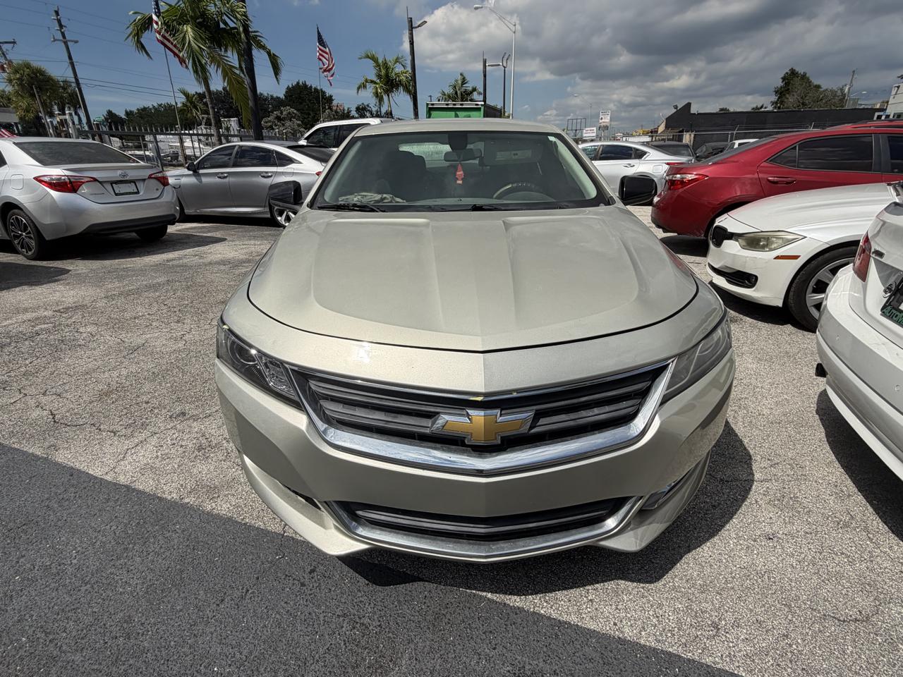 Chevrolet Impala photo 2