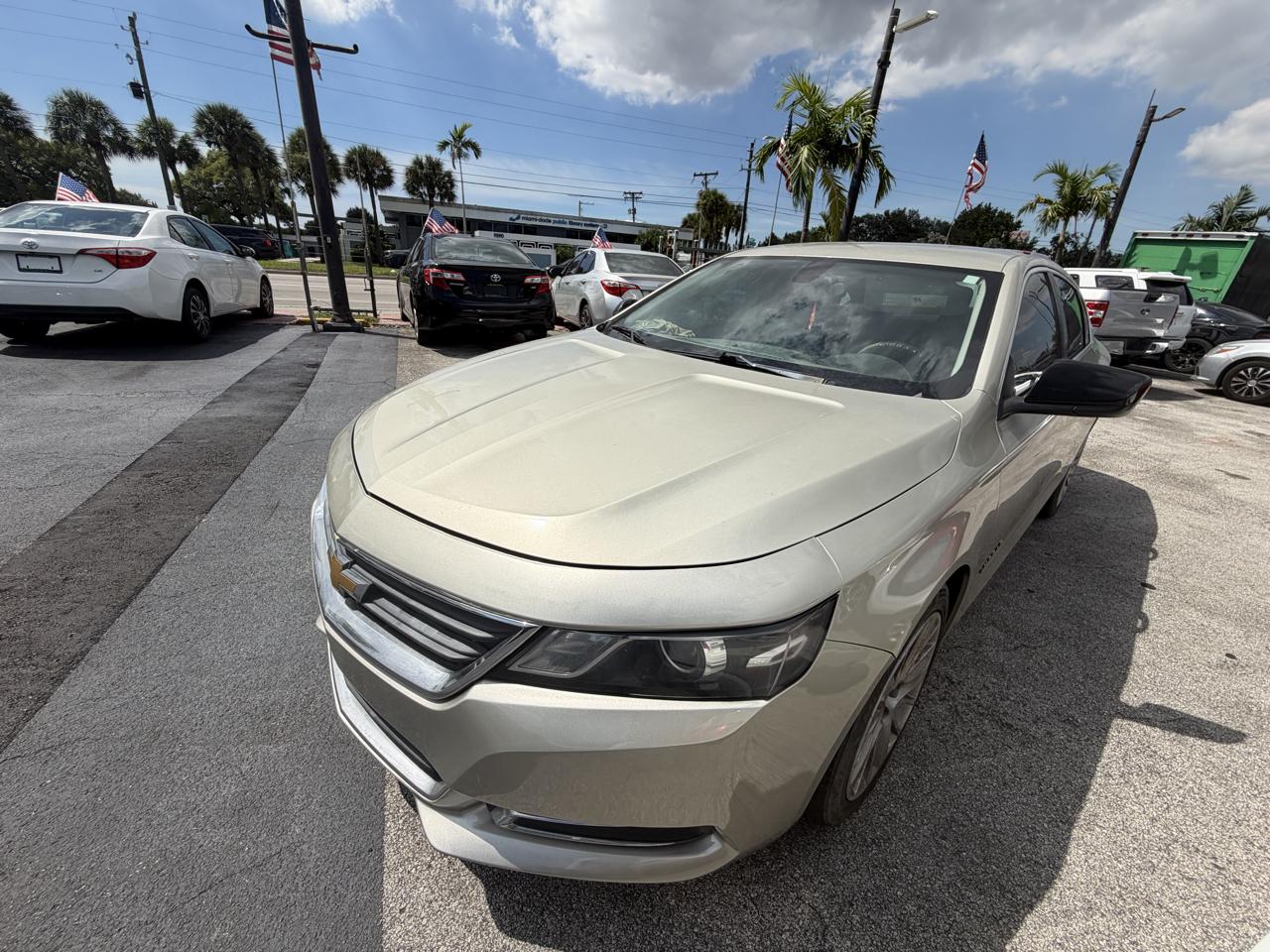 Chevrolet Impala photo 3