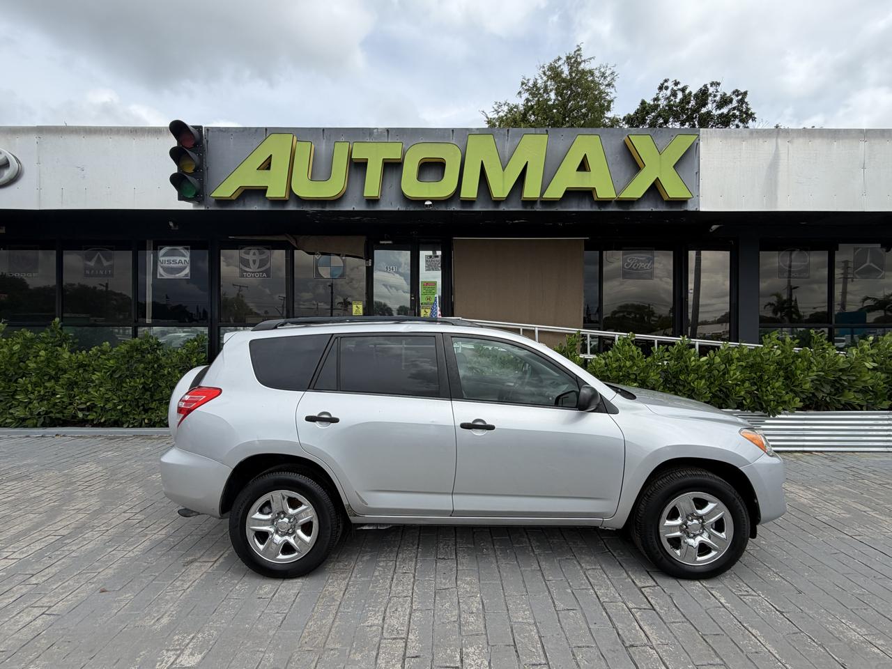 2012 Toyota RAV4 FWD 4dr I4 (Natl)