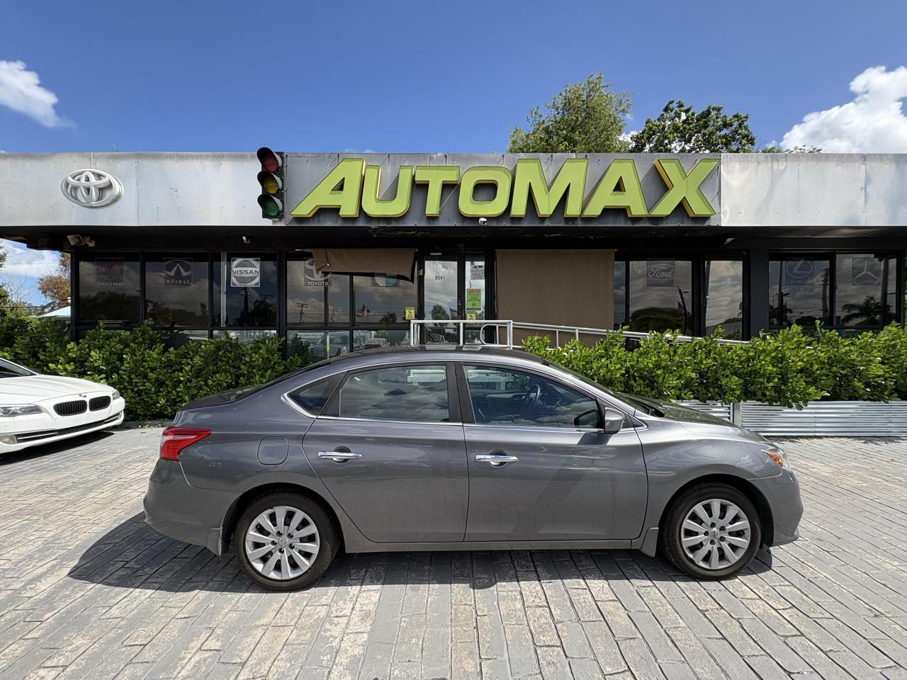 2016 Nissan Sentra 4dr Sdn I4 CVT S