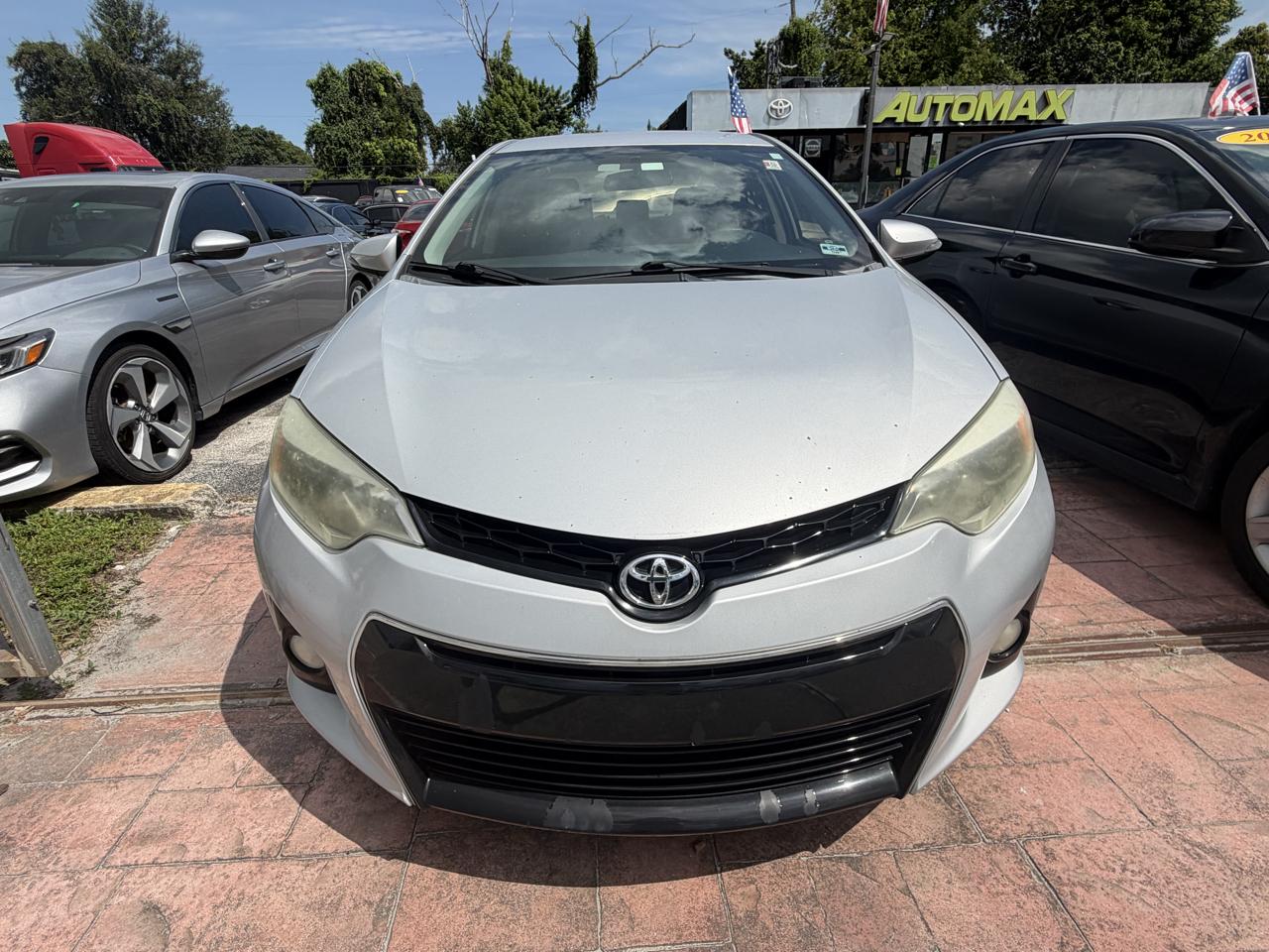 2015 Toyota Corolla 4dr Sdn CVT LE Premium (Natl)