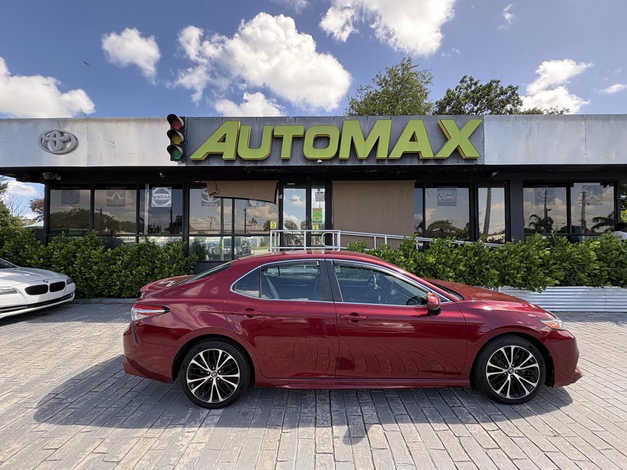 2018 Toyota Camry XLE Auto (Natl)