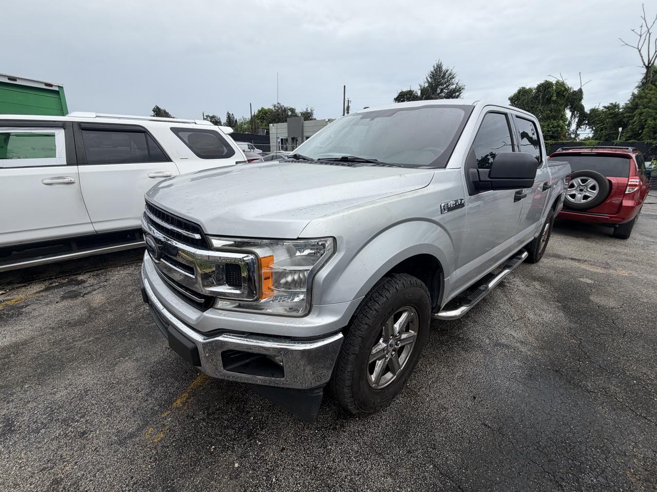 Ford F-150 photo 4