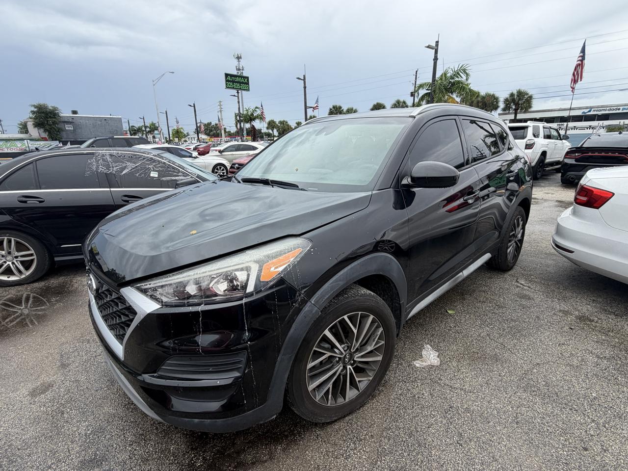 Hyundai Tucson photo 3