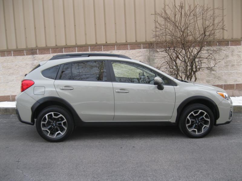 Subaru Crosstrek 2.0i Limited CVT 2017