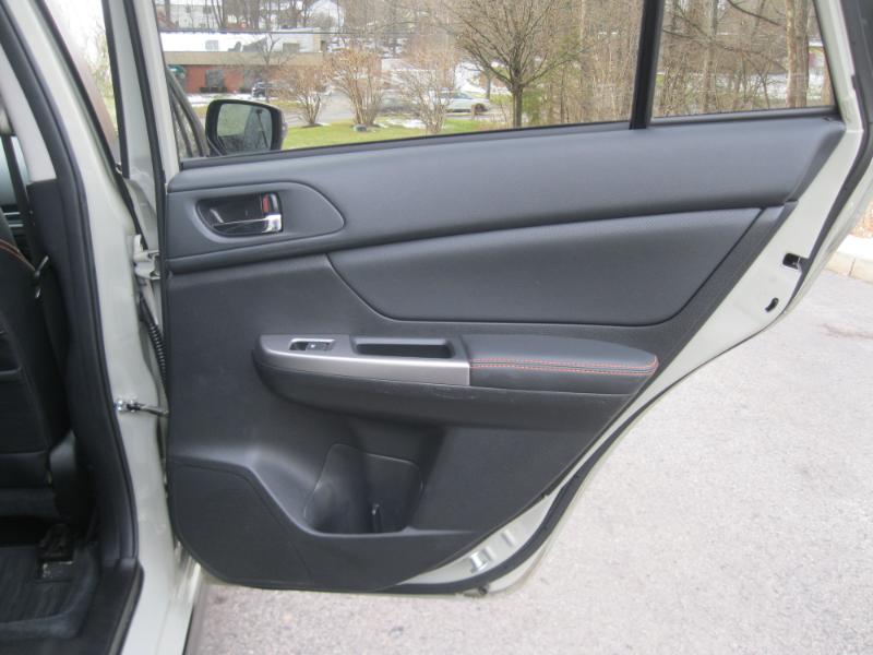 Subaru Crosstrek 2.0i Limited CVT 2017