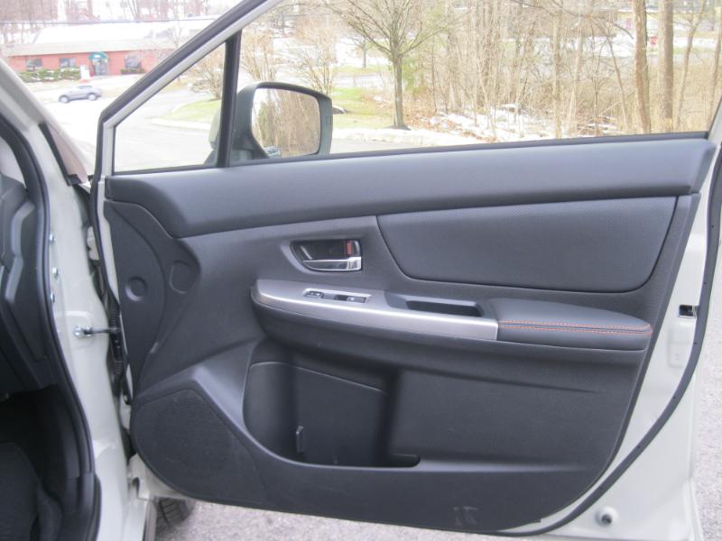 Subaru Crosstrek 2.0i Limited CVT 2017