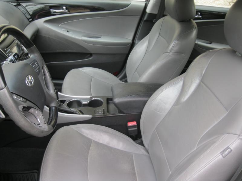 Hyundai Sonata Limited Auto 2012