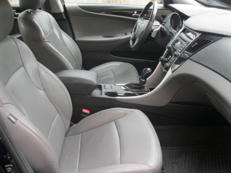 Hyundai Sonata Limited Auto 2012