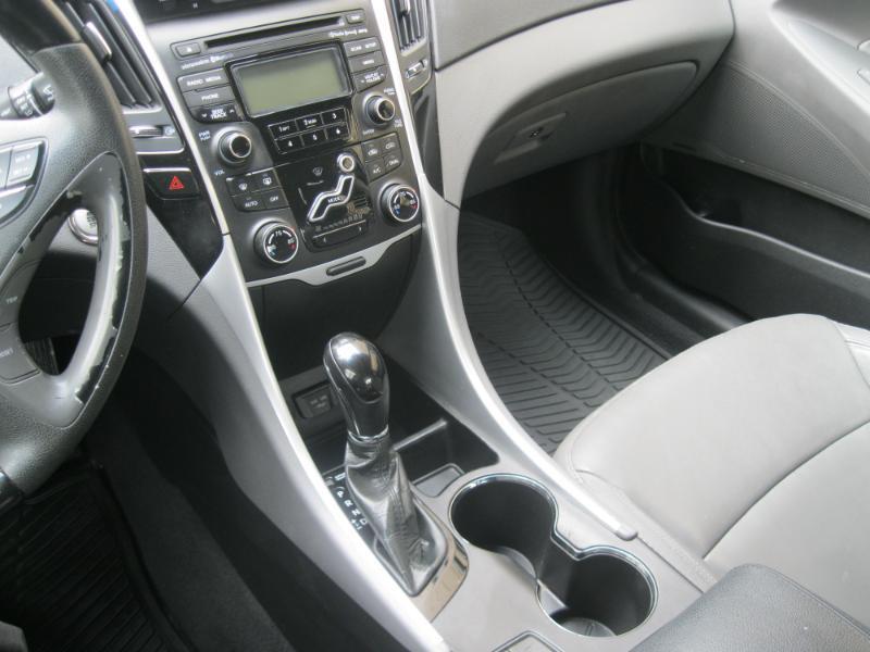 Hyundai Sonata Limited Auto 2012