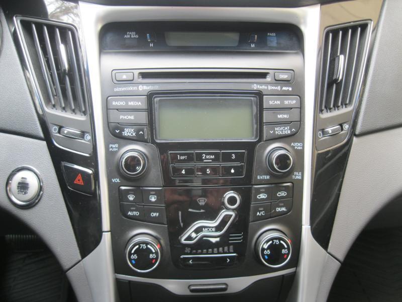 Hyundai Sonata Limited Auto 2012