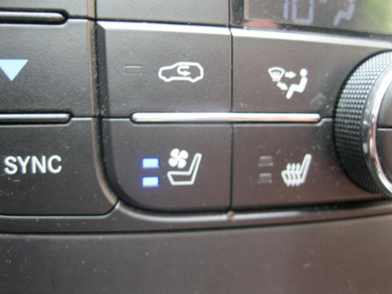 Jeep Grand Cherokee Overland 4WD 2013