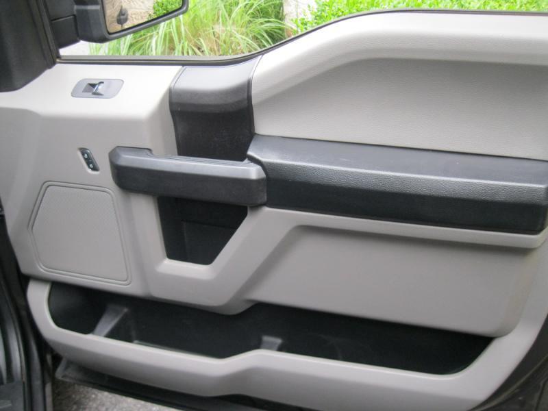 Ford F-150 XL SuperCrew 5.5-ft. Bed 4WD 2015