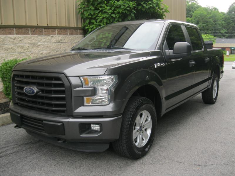 Ford F-150 XL SuperCrew 5.5-ft. Bed 4WD 2015