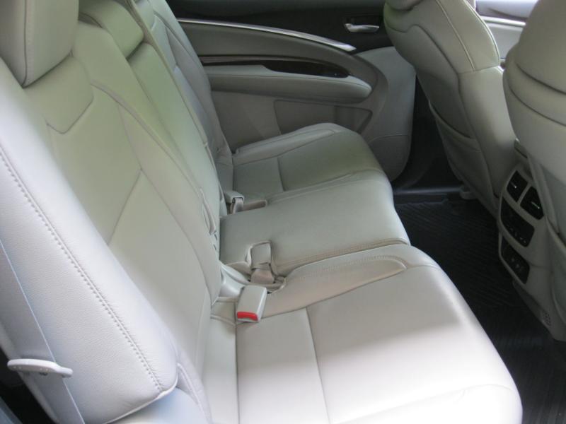 Acura MDX SH-AWD 9-Spd AT w/Tech Package 2017
