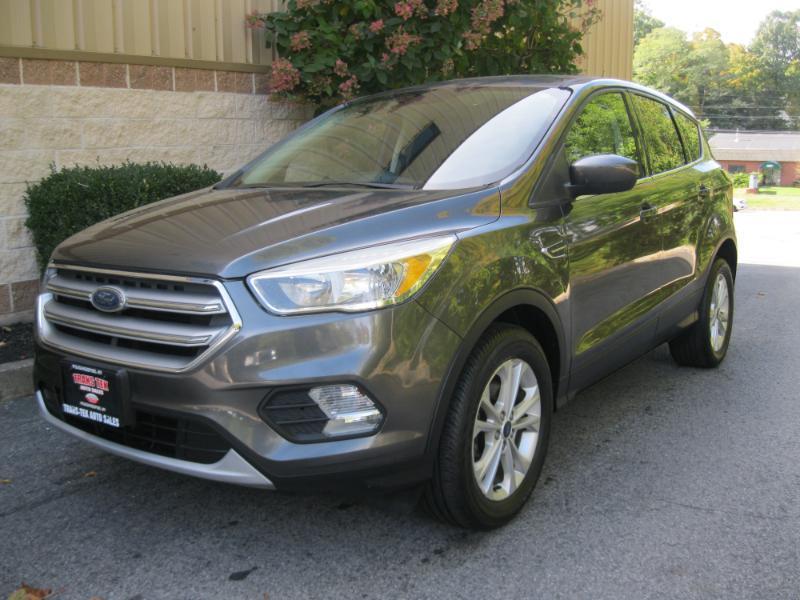 Ford Escape SE FWD 2017