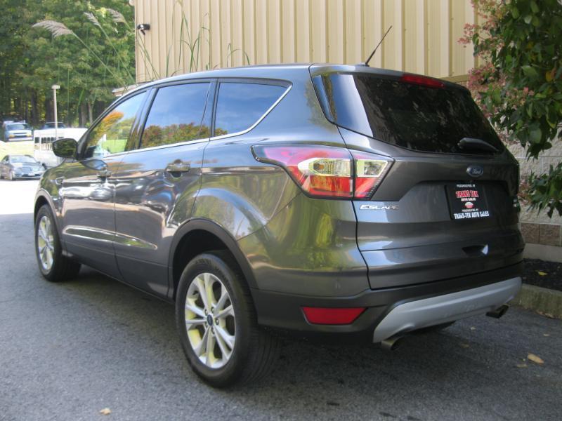 Ford Escape SE FWD 2017