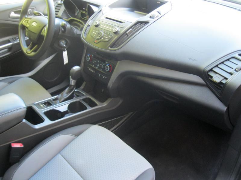 Ford Escape SE FWD 2017