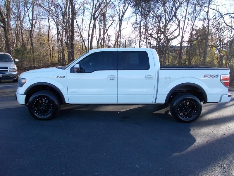 2013 Ford F-150 FX4 photo 2