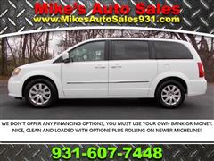 2016 Chrysler Town & Country 